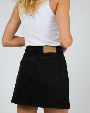 Selina Skirt Comfort / Black | Silent Theory