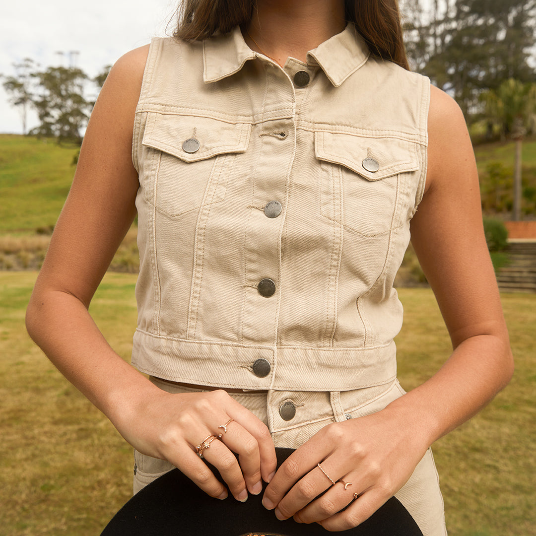 Harper Vest / Beige | All About Eve