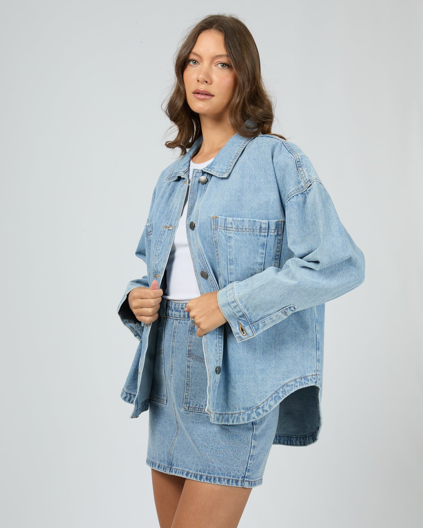 Dale Denim Shacket / Light Blue | All About Eve