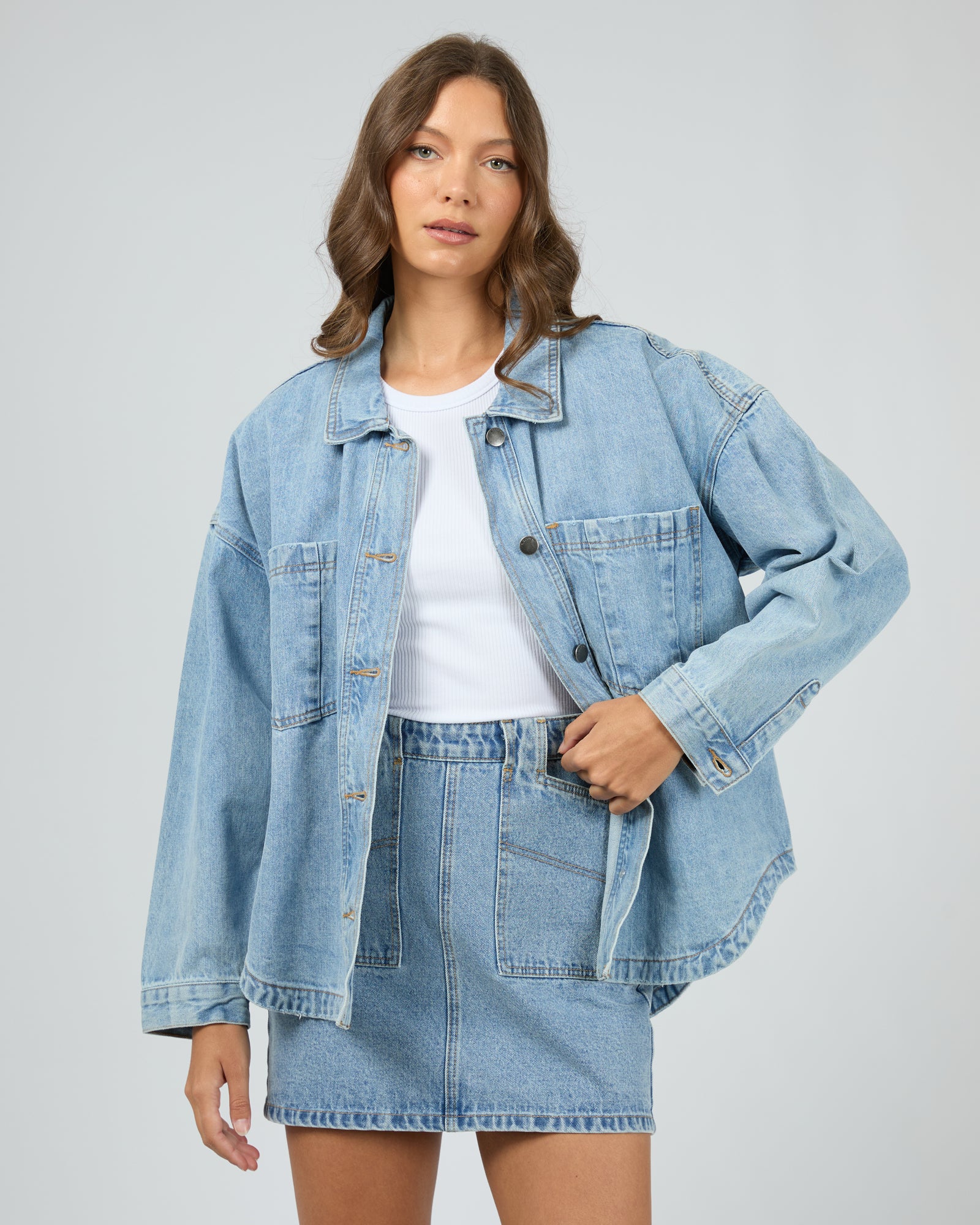 Dale Denim Shacket / Light Blue | All About Eve