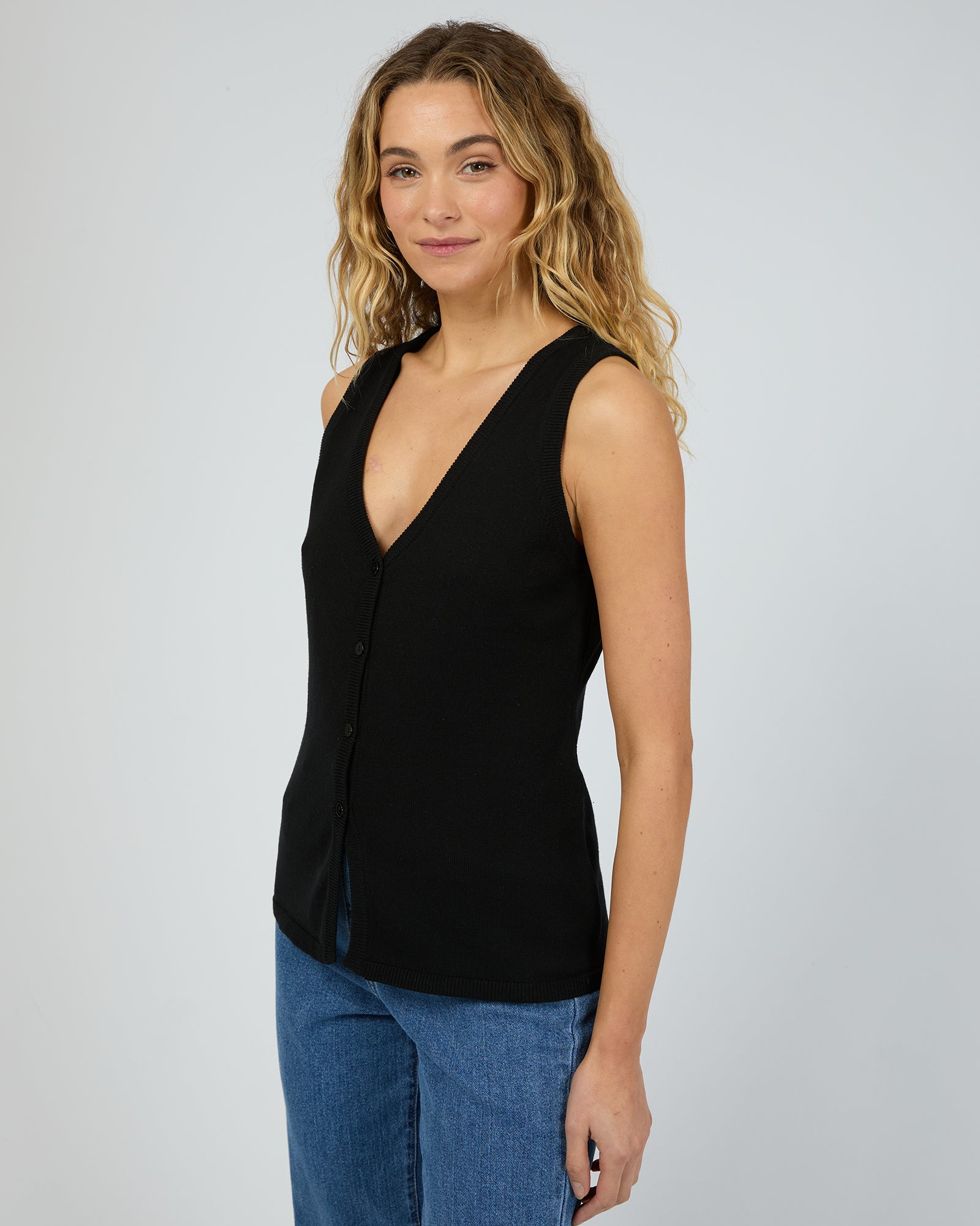 Dustin Vee Top / Black | Silent Theory